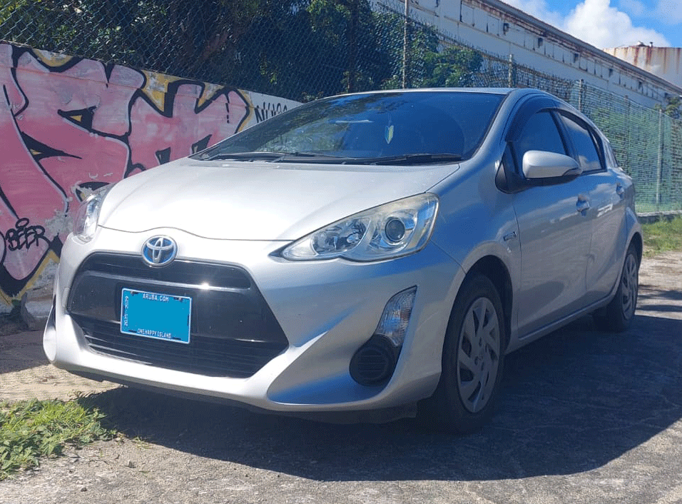 2015 Toyota Aqua S